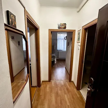 Garsoniera Ultracentral Apartment Bacau Exterior photo